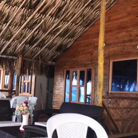 Palos Locos Baru Inn